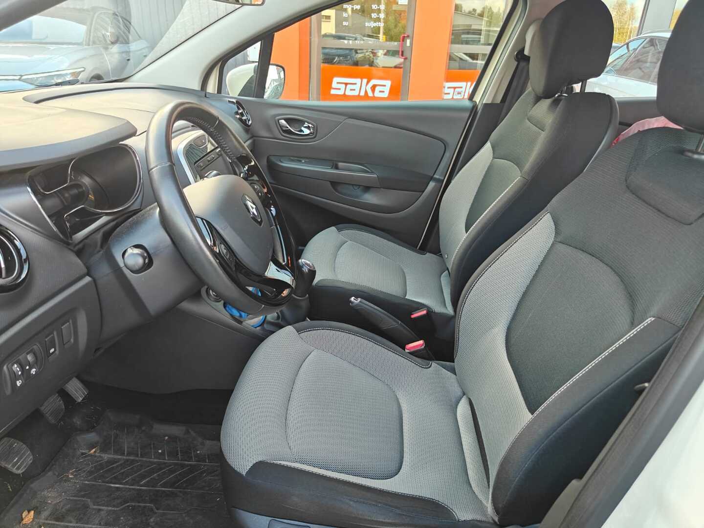 RENAULT Captur 2014