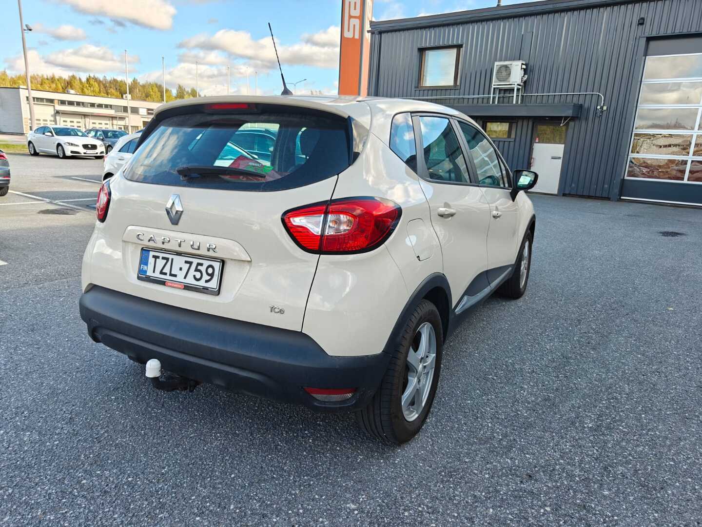 RENAULT Captur 2014