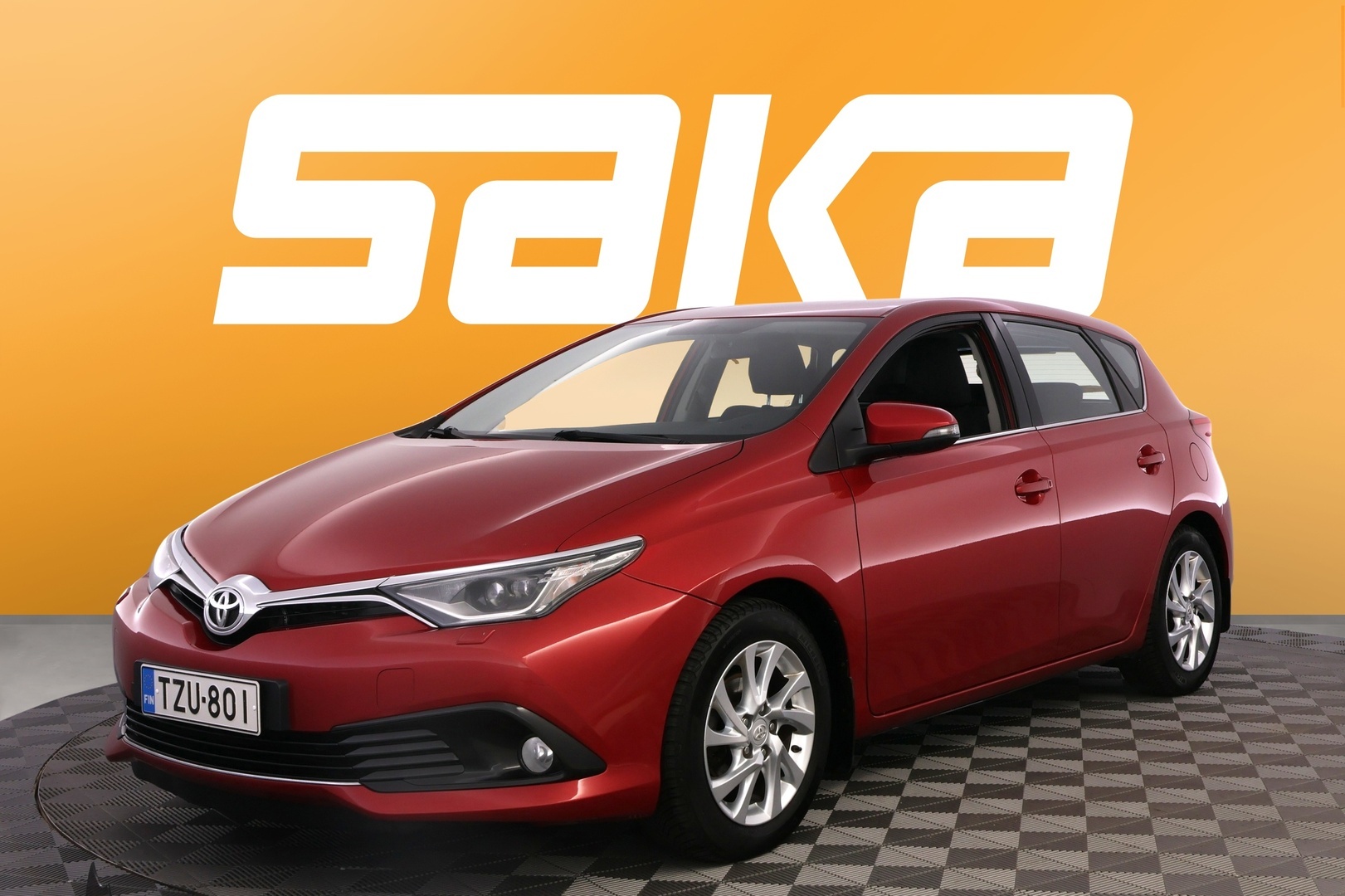 TOYOTA Auris 2015