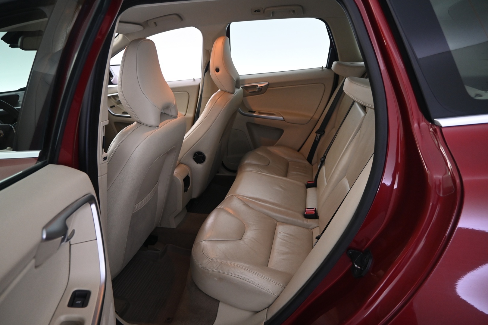 VOLVO XC60 2011