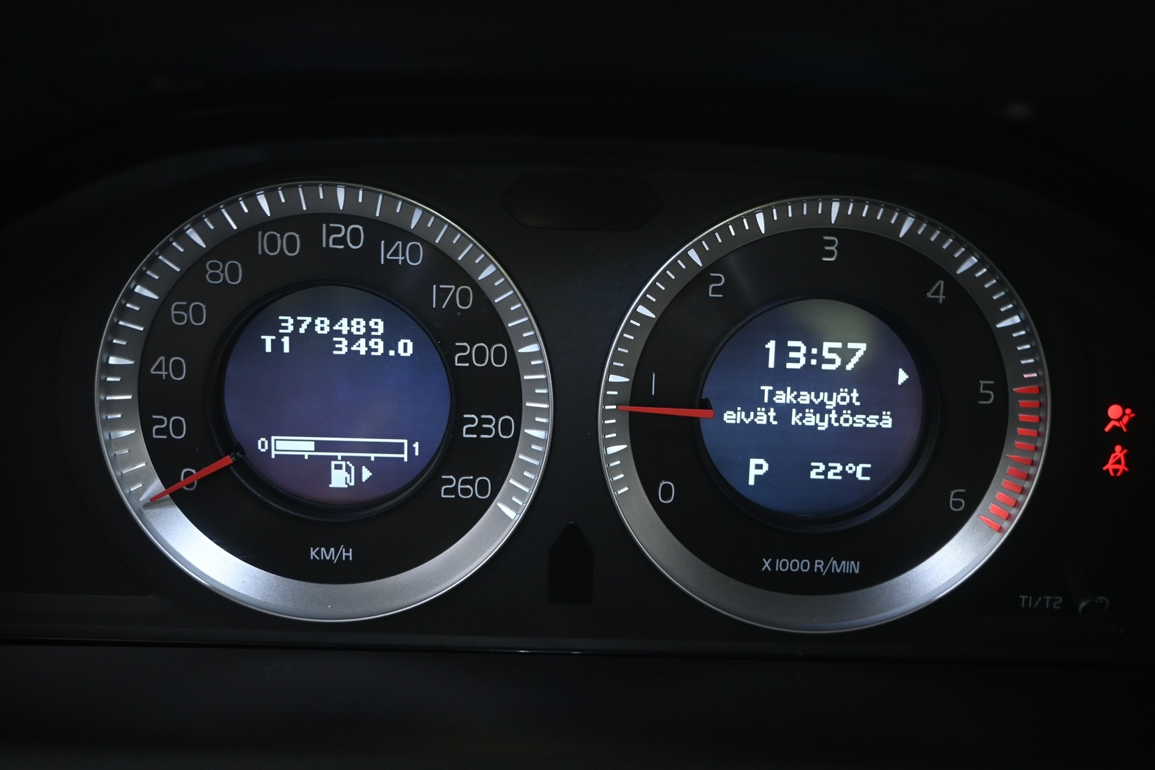 VOLVO XC60 2011