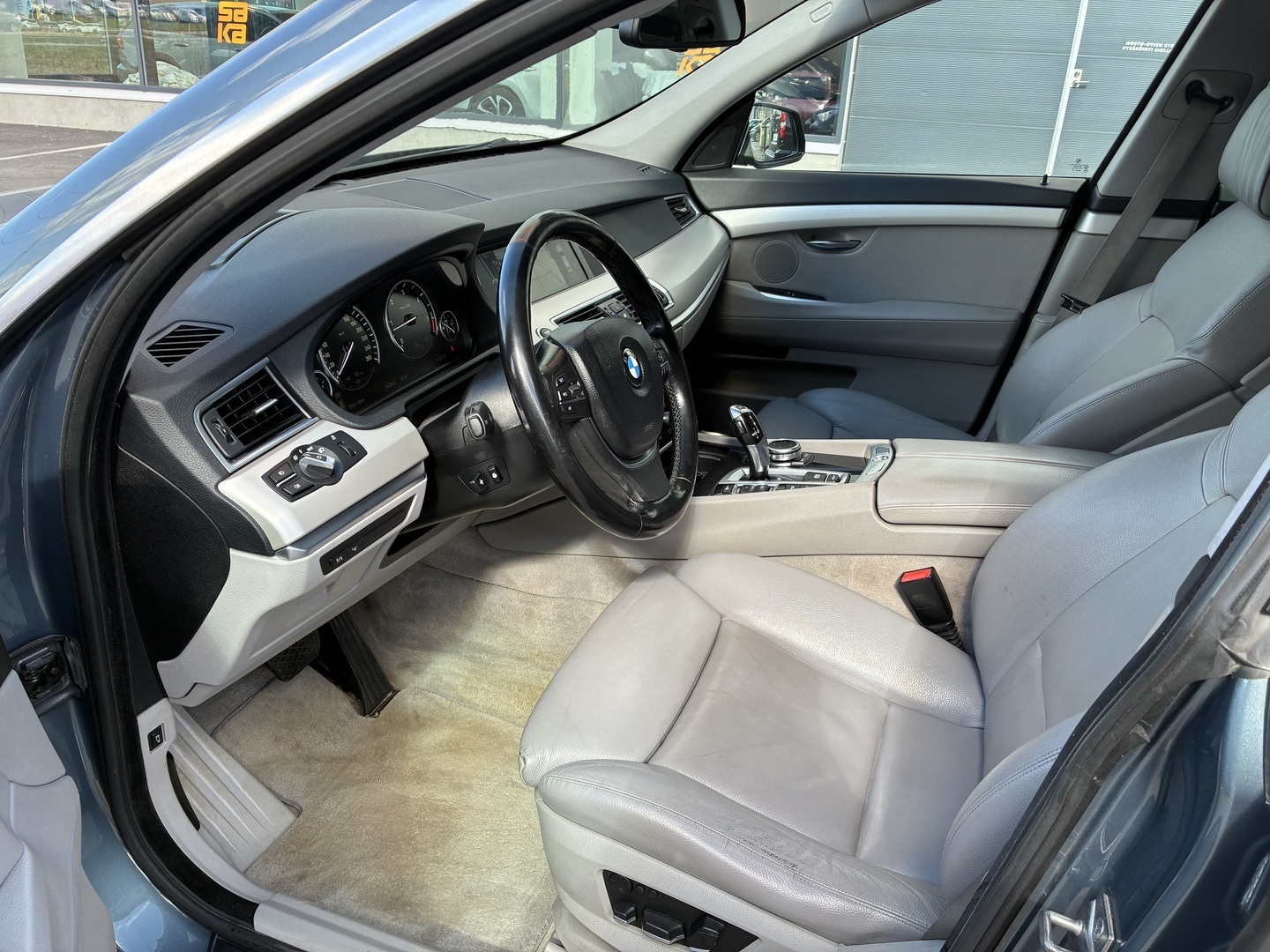 BMW 535 2010