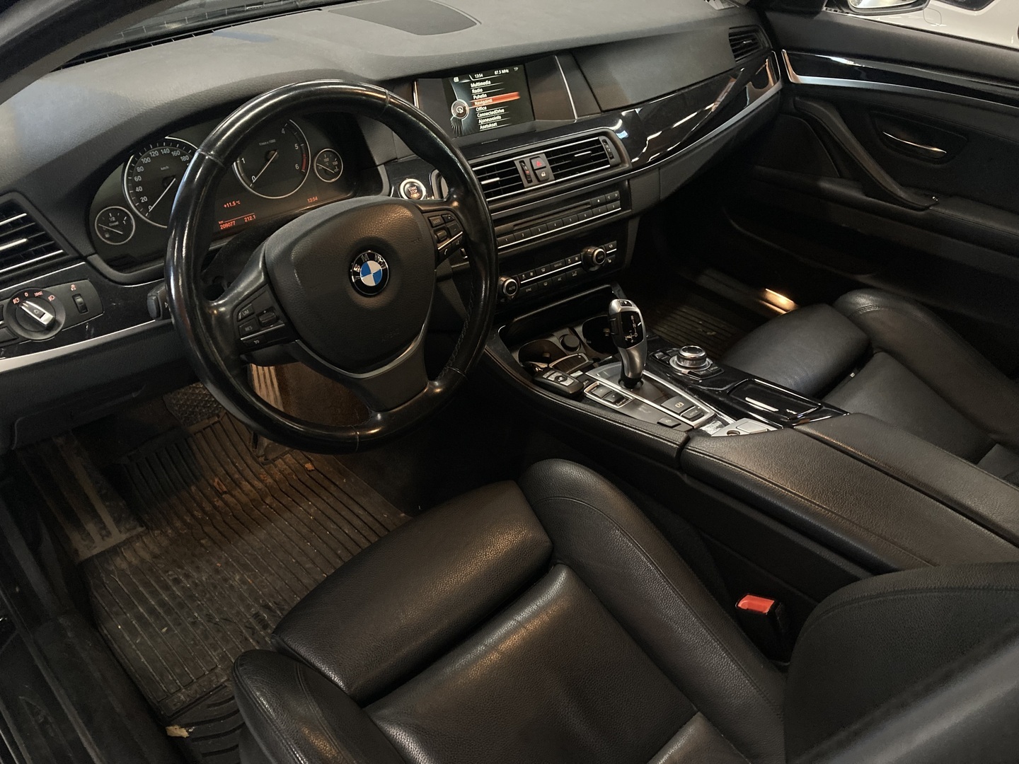 BMW 518 2016