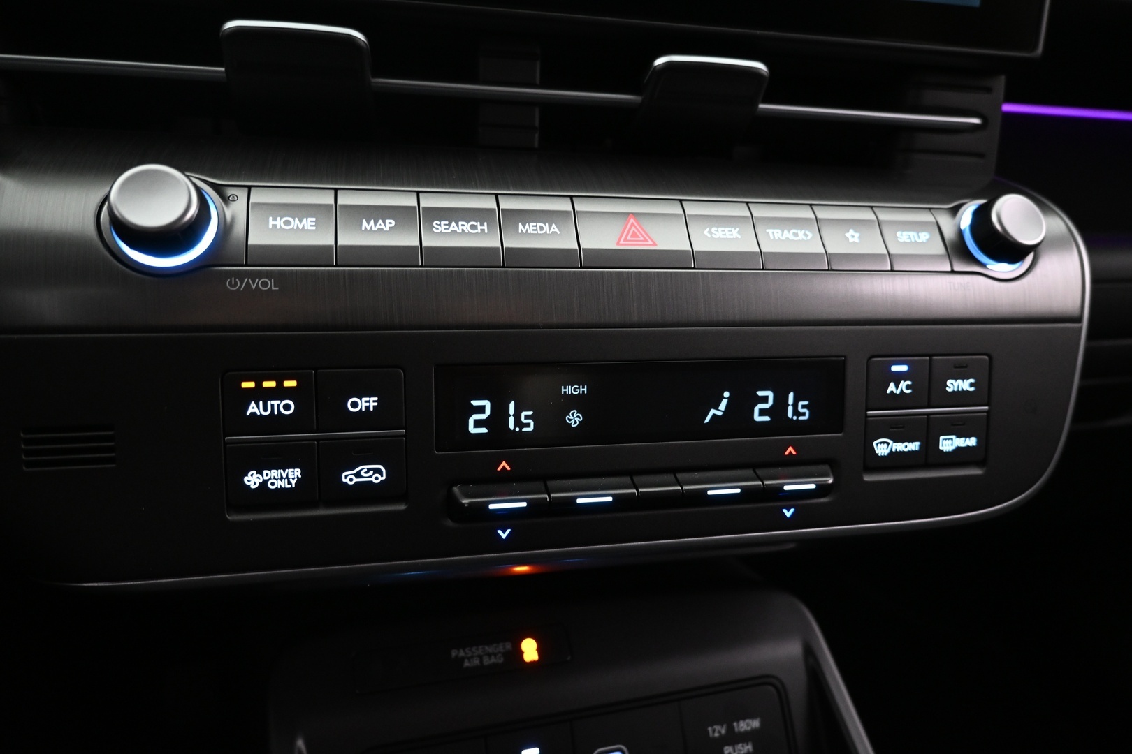 HYUNDAI KONA Electric 2024