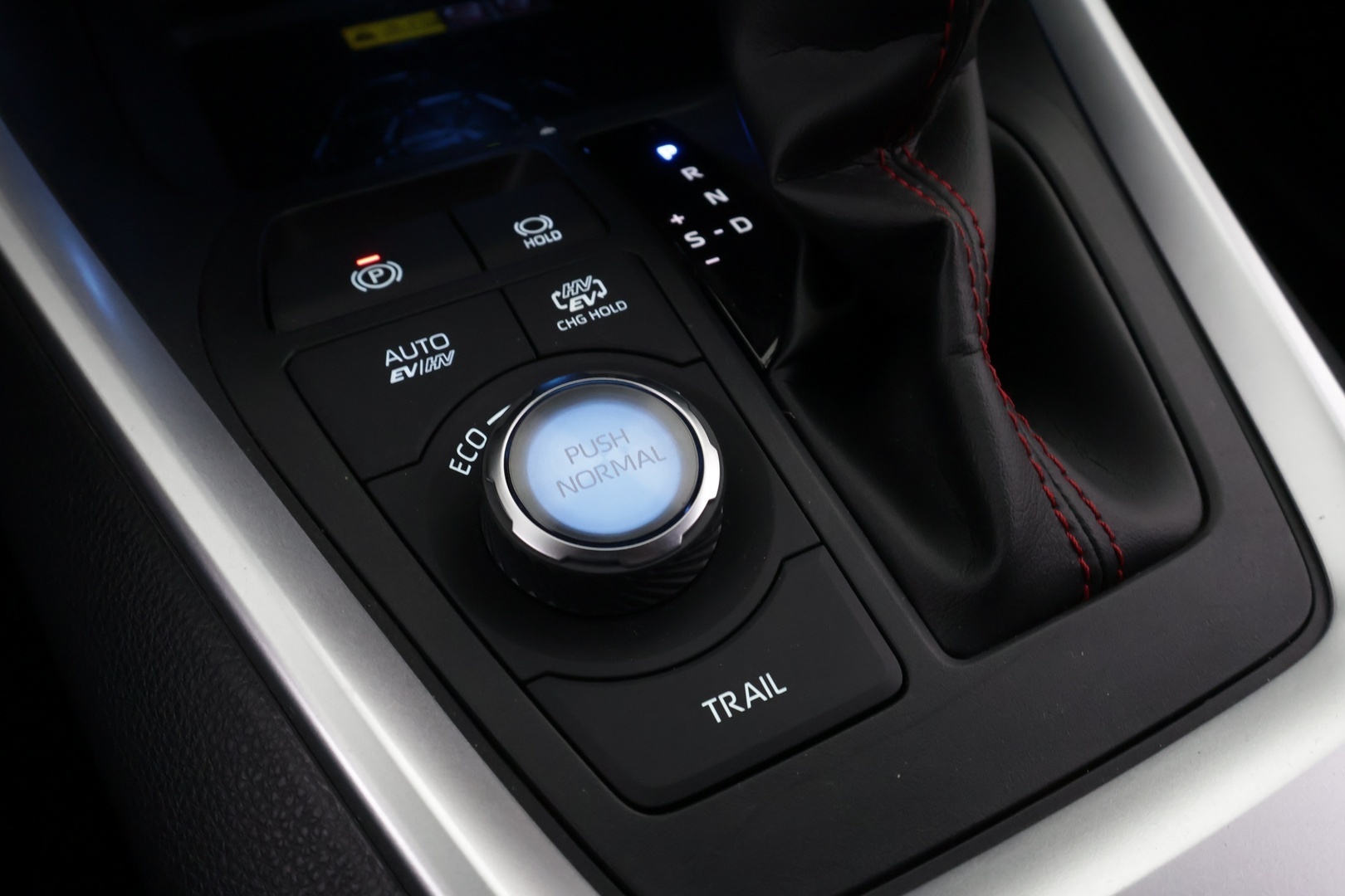 TOYOTA RAV4 Plug-in 2023