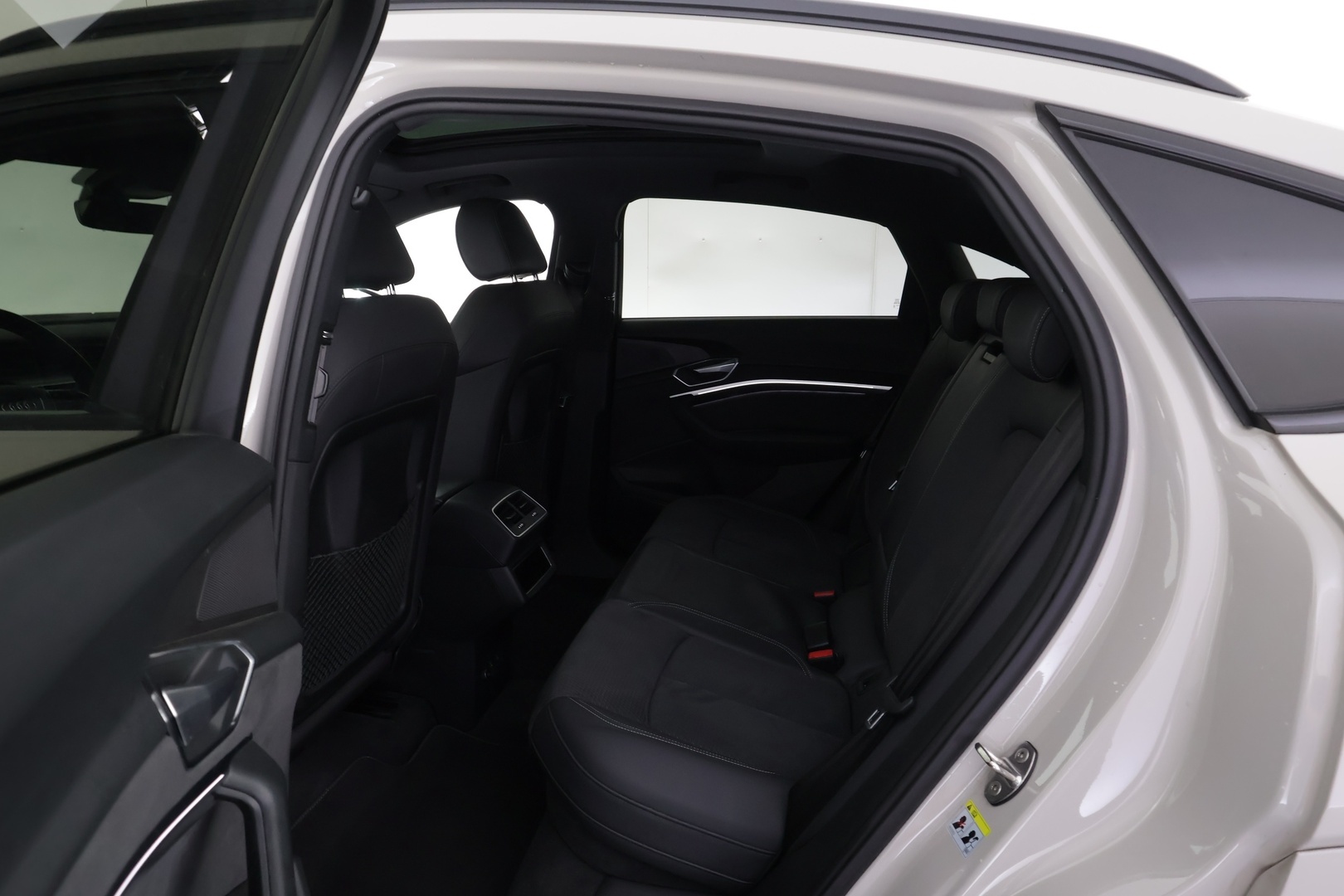 AUDI e-tron 2022