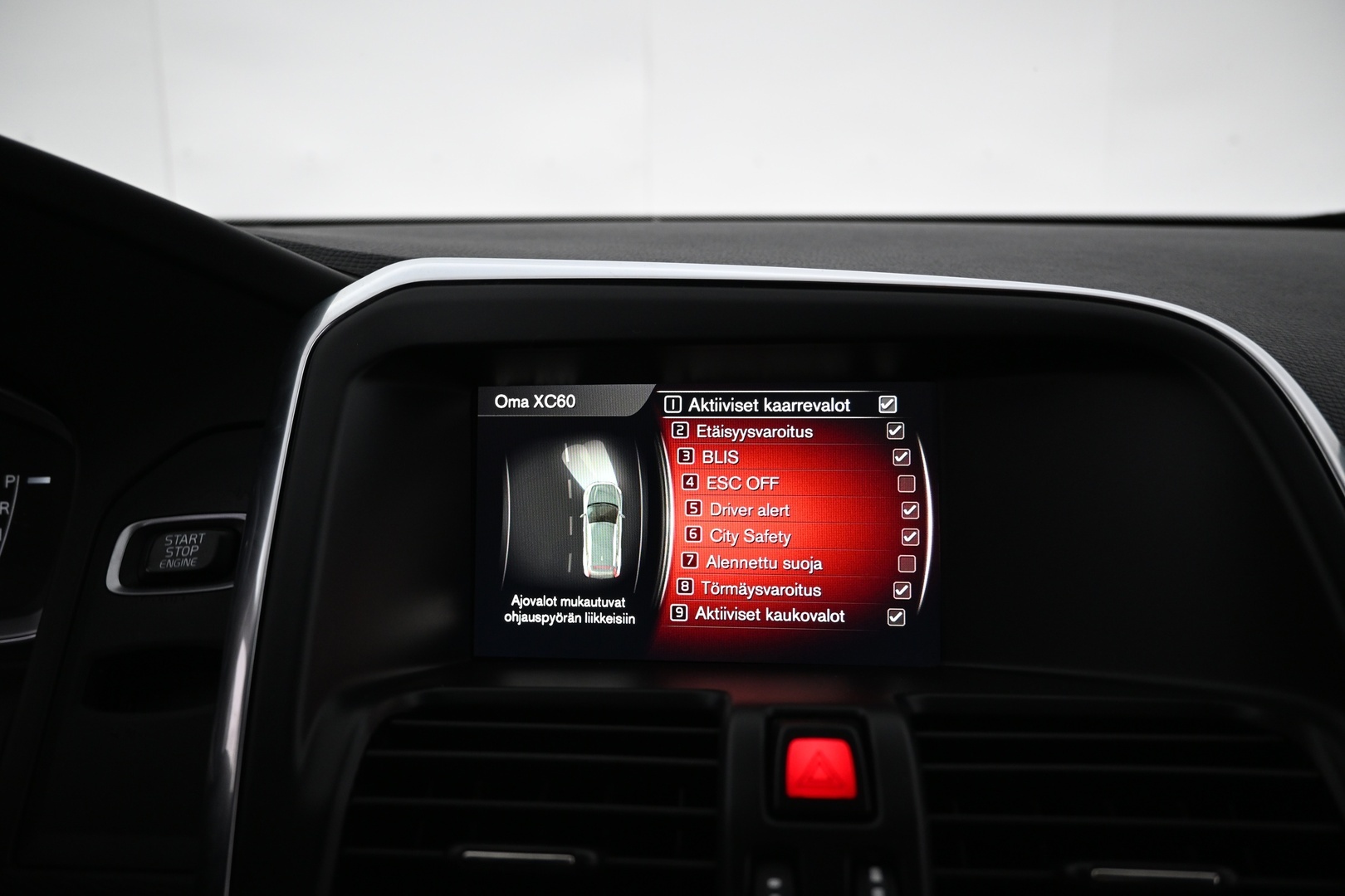 VOLVO XC60 2017