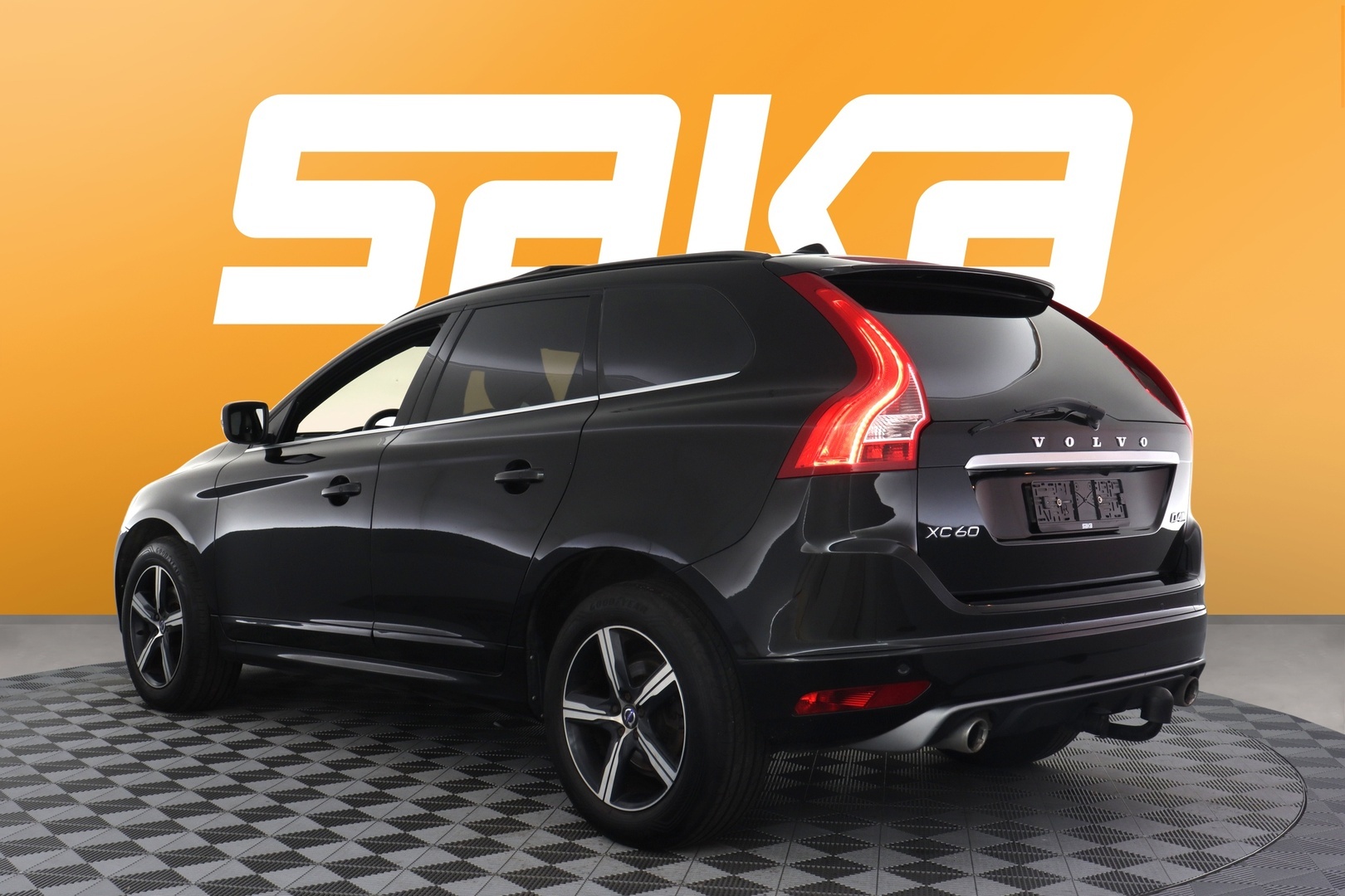 VOLVO XC60 2017