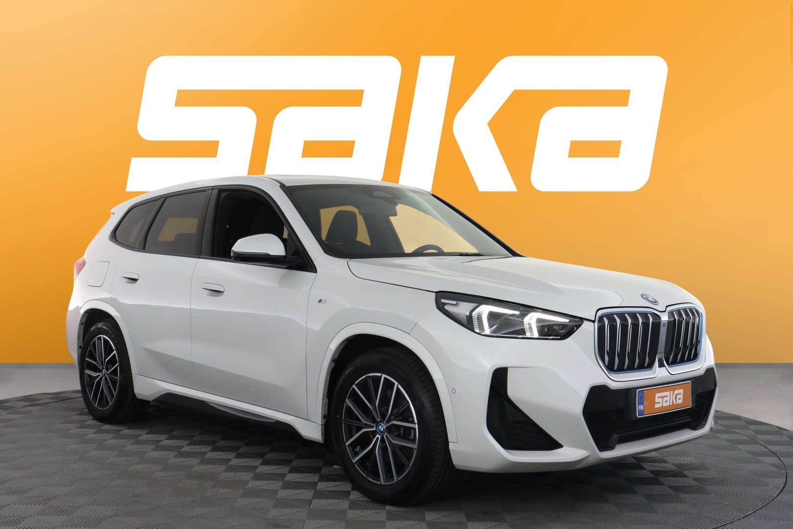 BMW iX1 2023