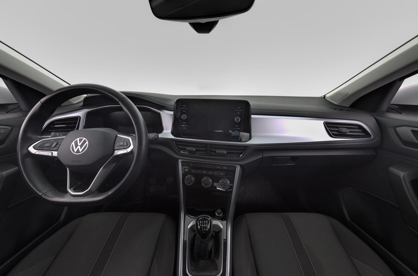 VOLKSWAGEN T-Roc 2023