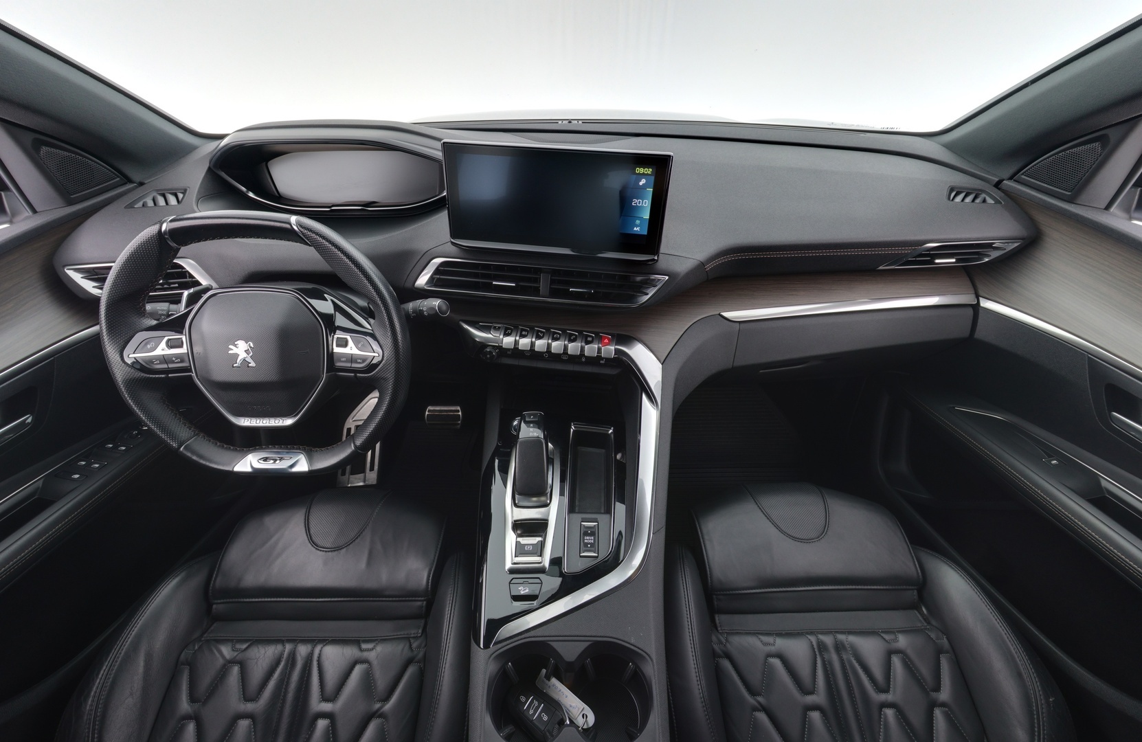 PEUGEOT 3008 2021