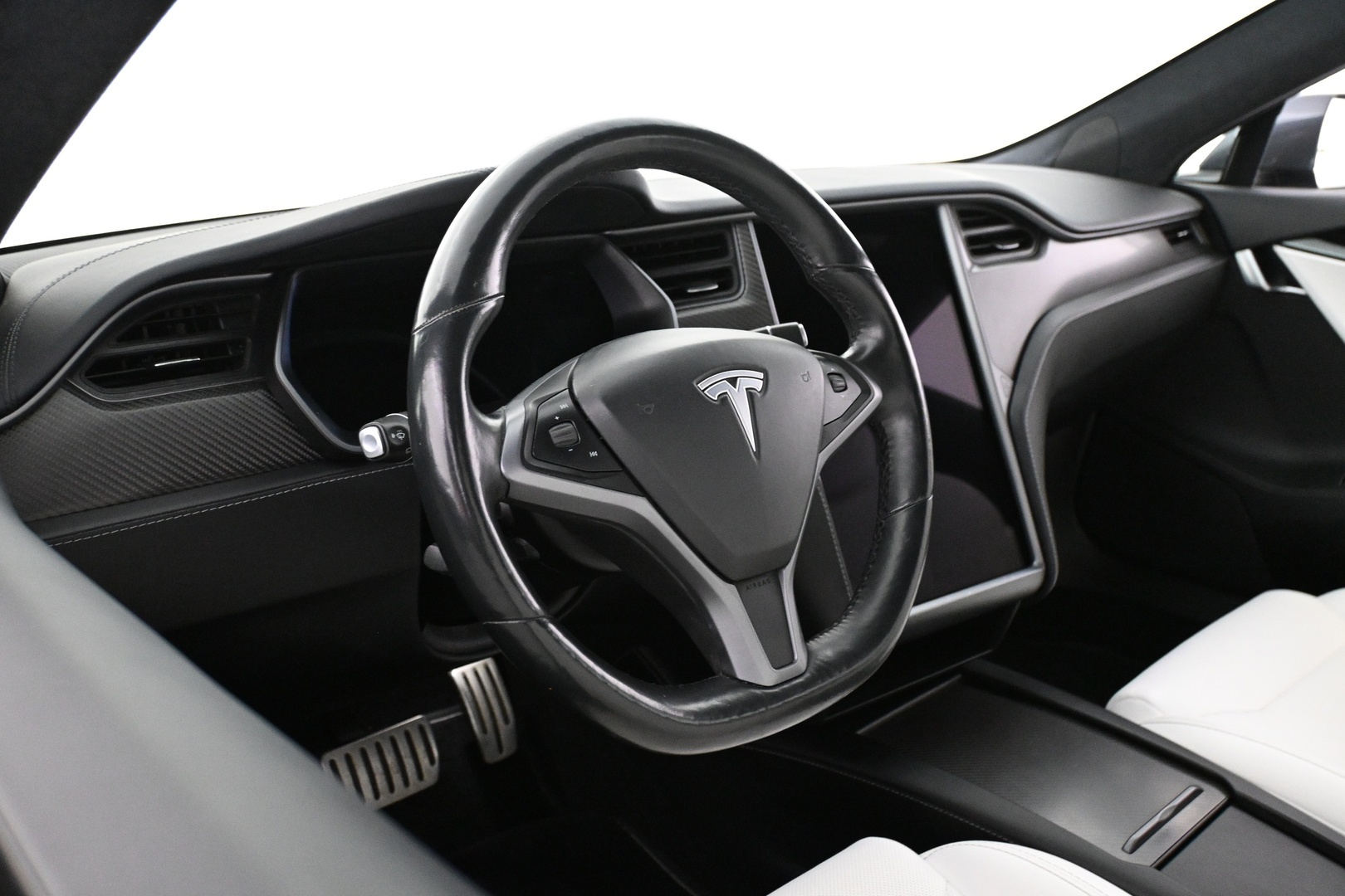 TESLA Model S 2018
