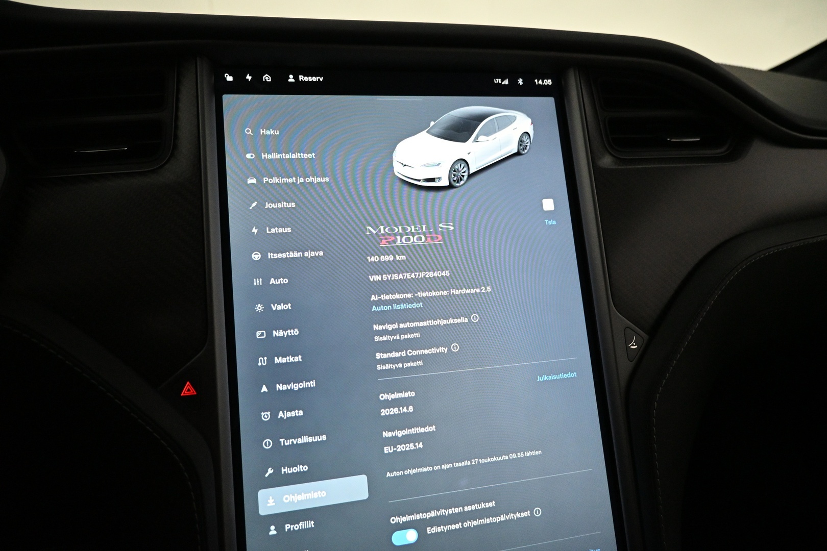 TESLA Model S 2018