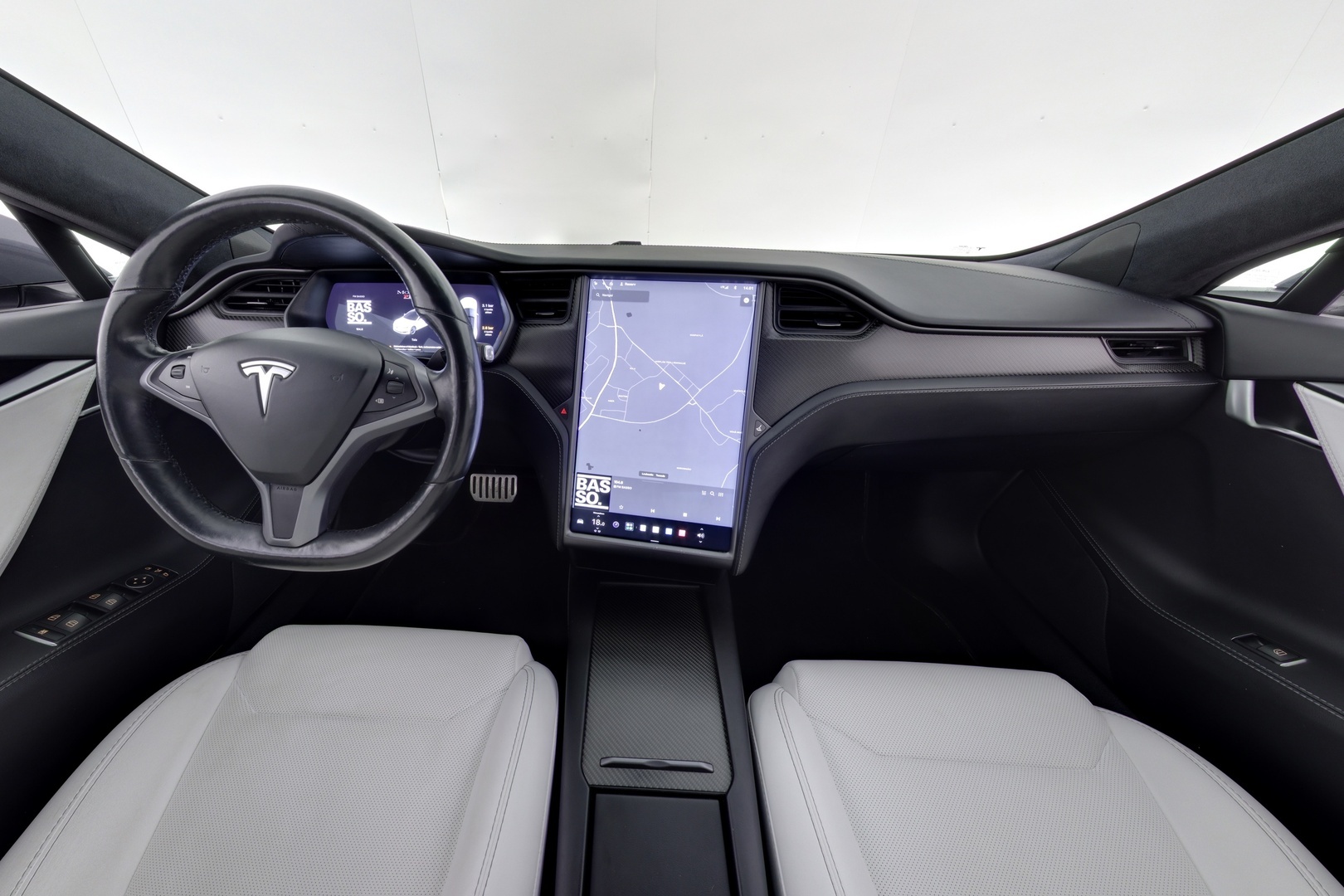 TESLA Model S 2018