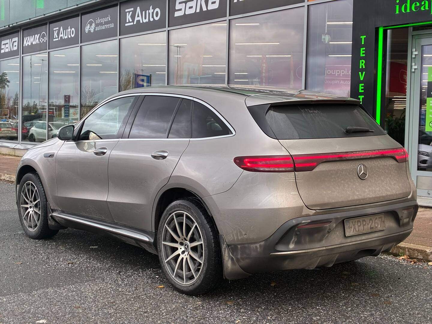 MERCEDES-BENZ EQC 2022