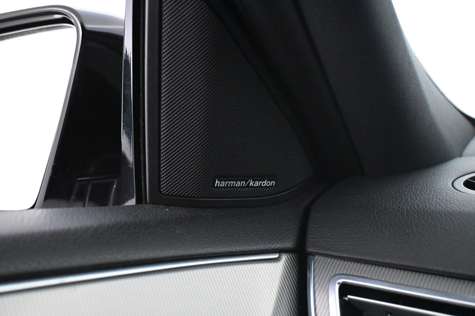 MERCEDES-BENZ E 2016