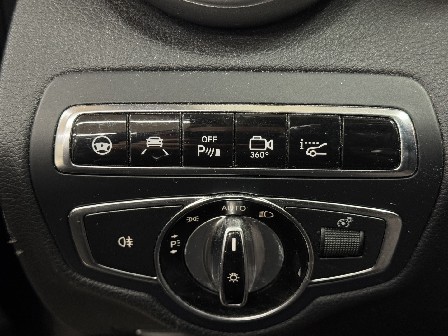 MERCEDES-BENZ C 2015