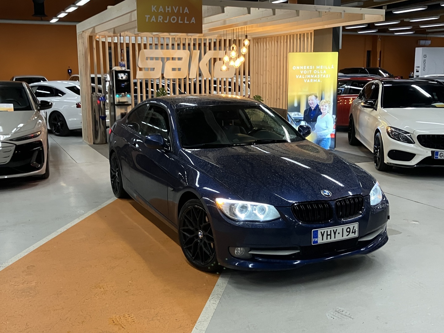 BMW 320 2012