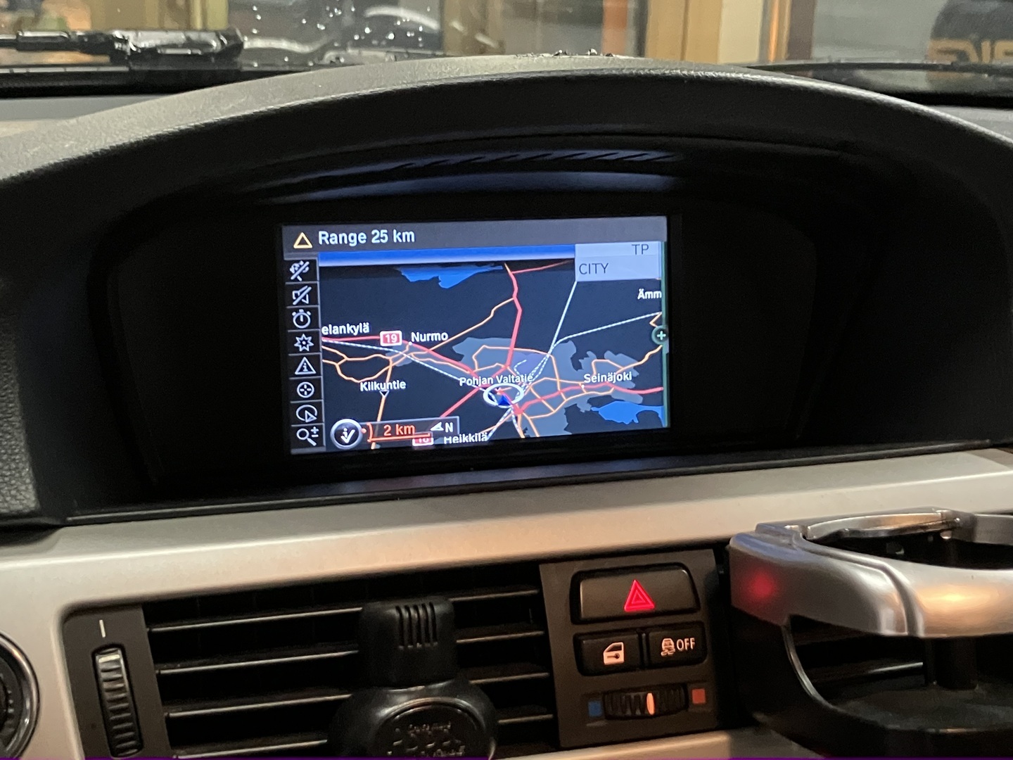 BMW 320 2012