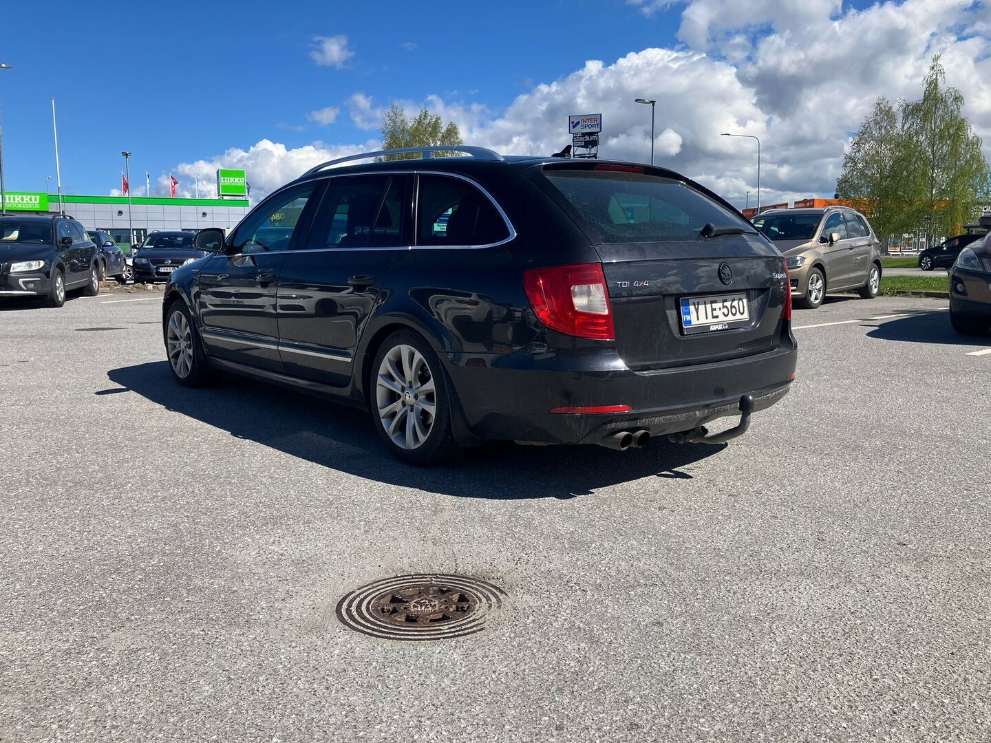 SKODA Superb 2013