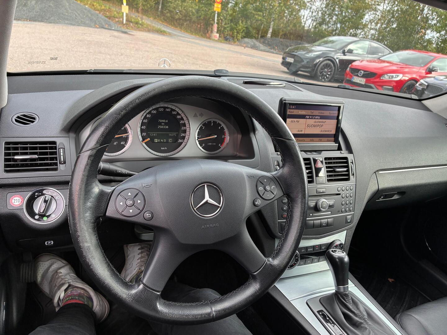MERCEDES-BENZ C 2008