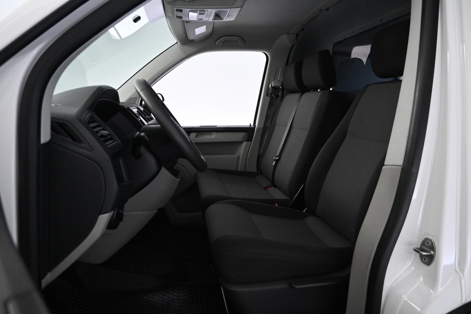 VOLKSWAGEN Transporter 2018