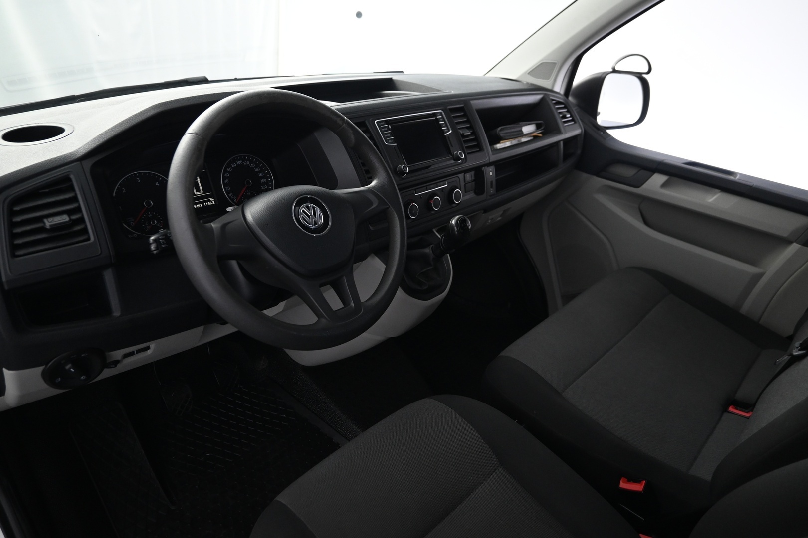 VOLKSWAGEN Transporter 2018