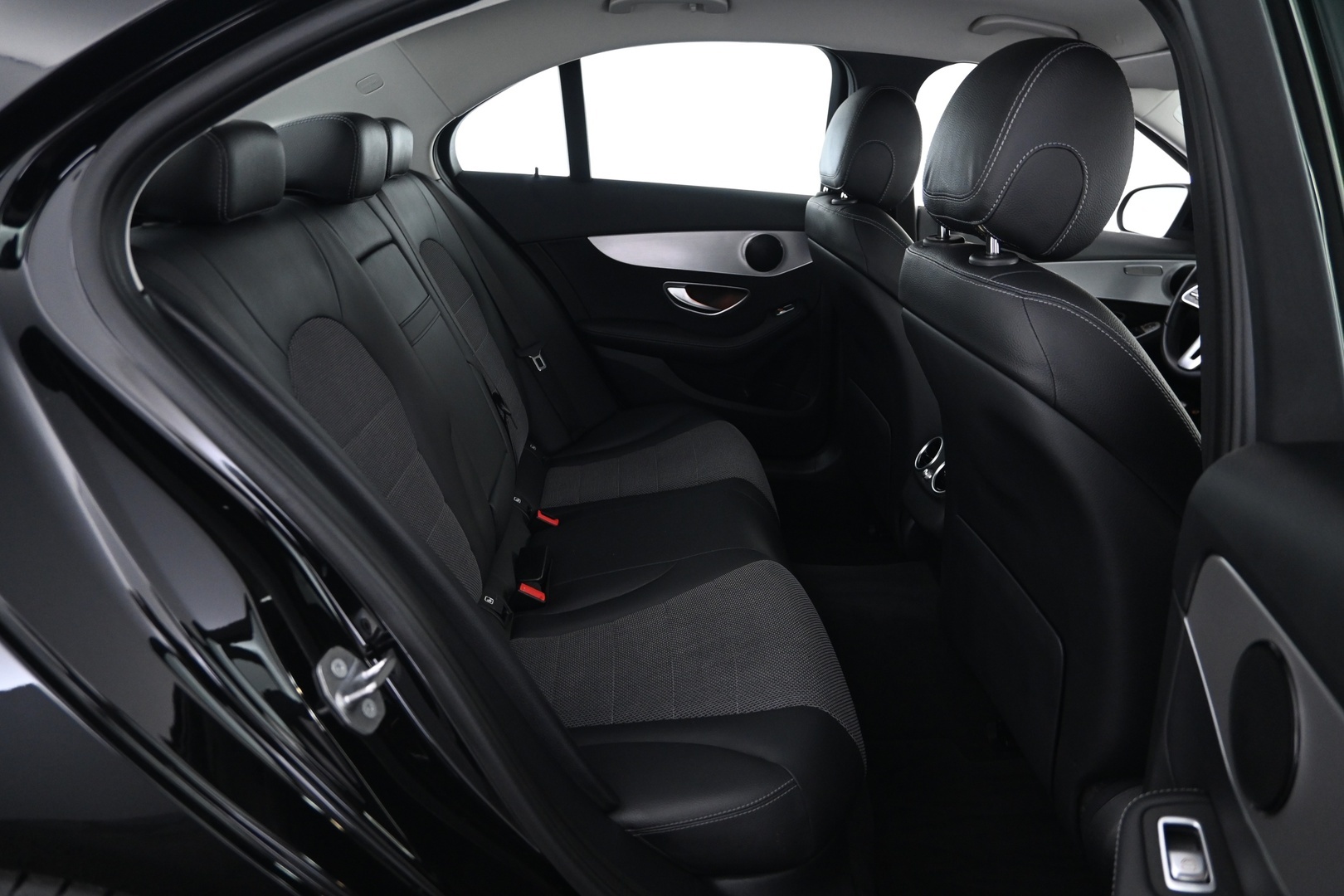 MERCEDES-BENZ C 2020