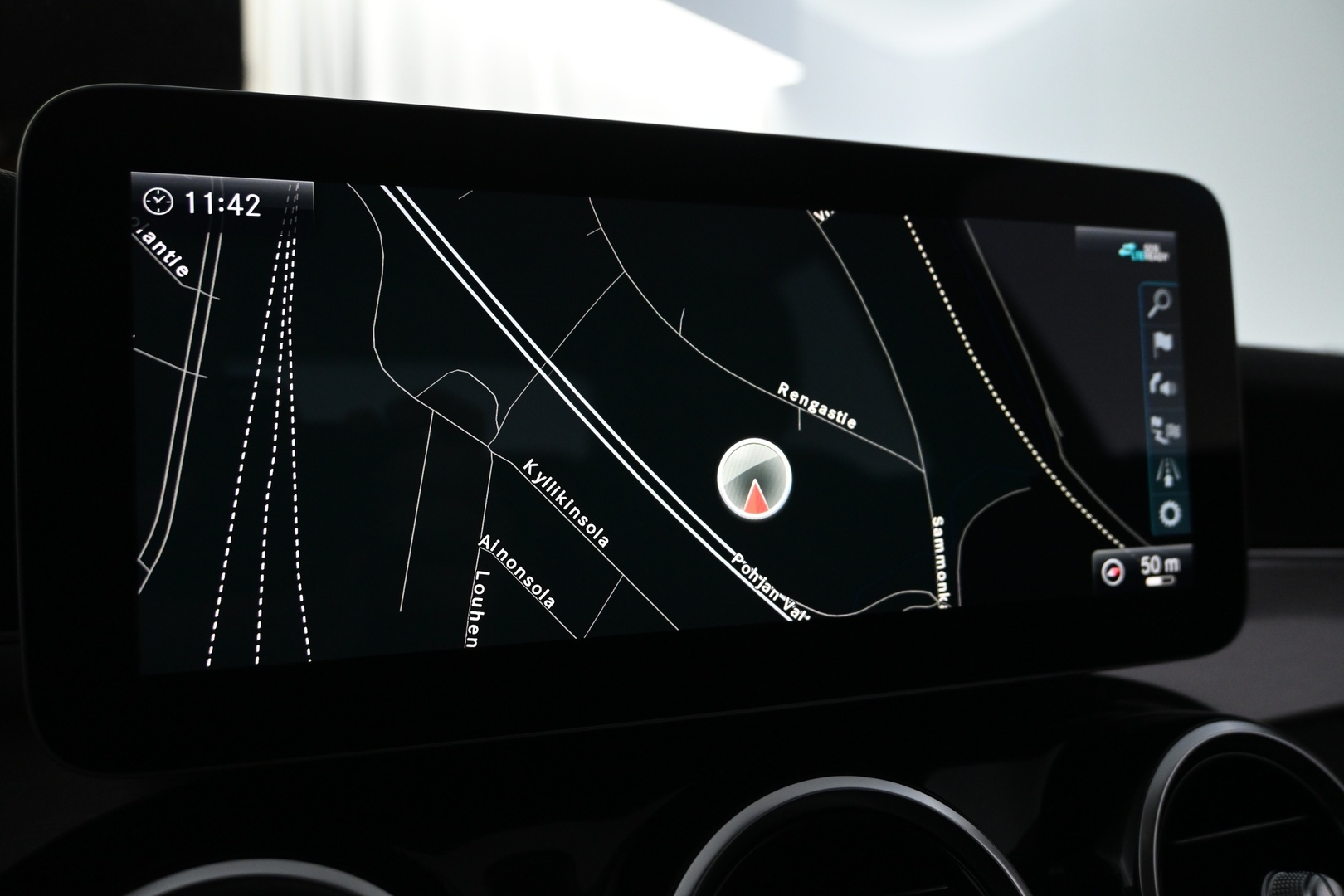 MERCEDES-BENZ C 2020