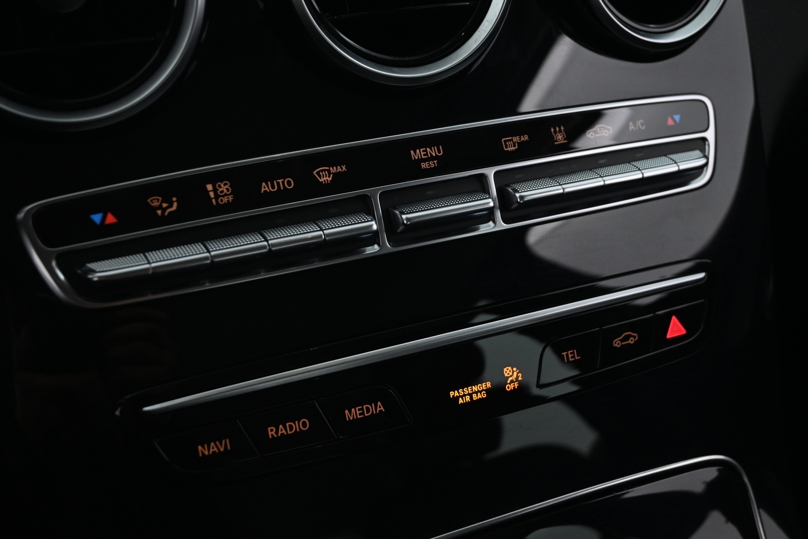 MERCEDES-BENZ C 2020