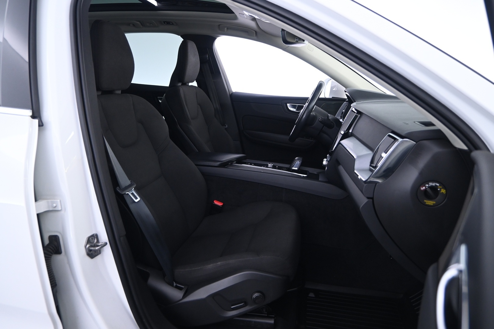 VOLVO XC60 2021