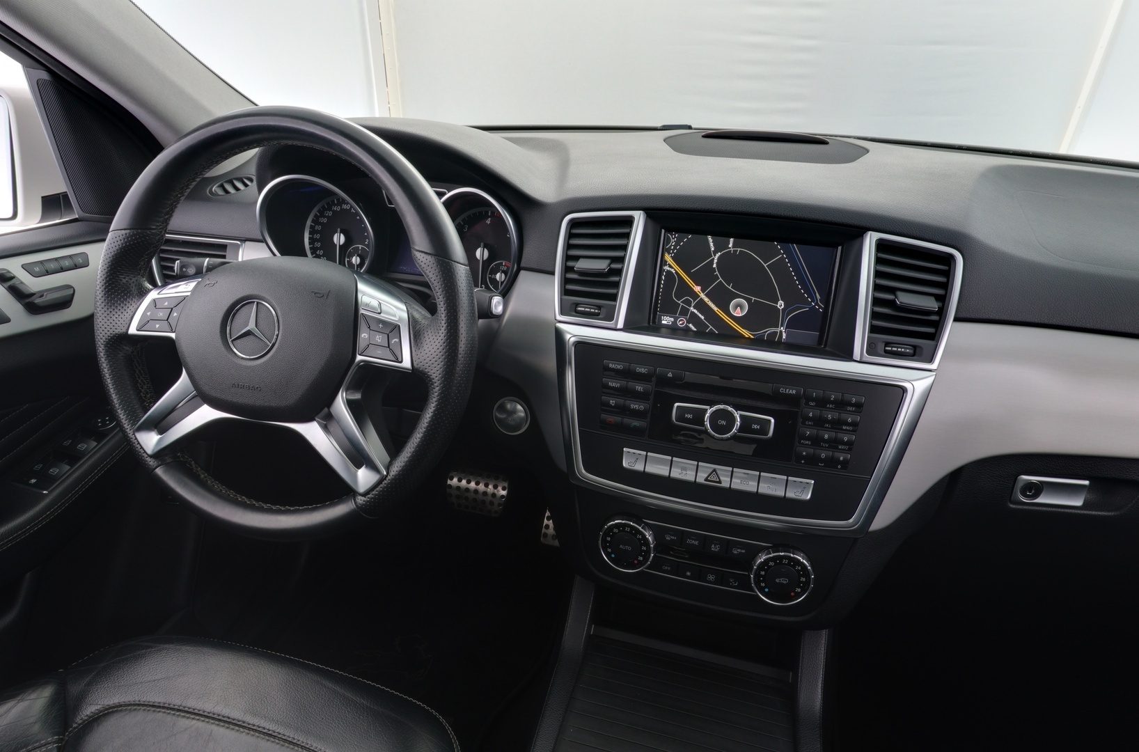 MERCEDES-BENZ ML 2013