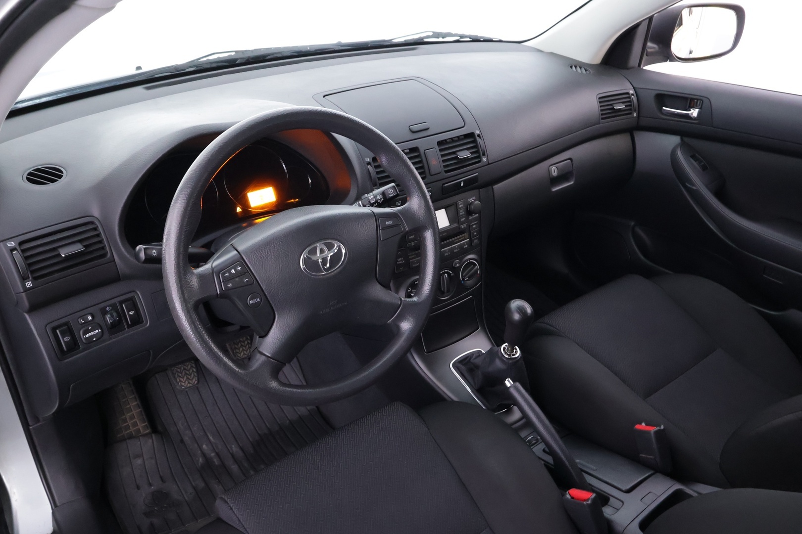TOYOTA Avensis 2008