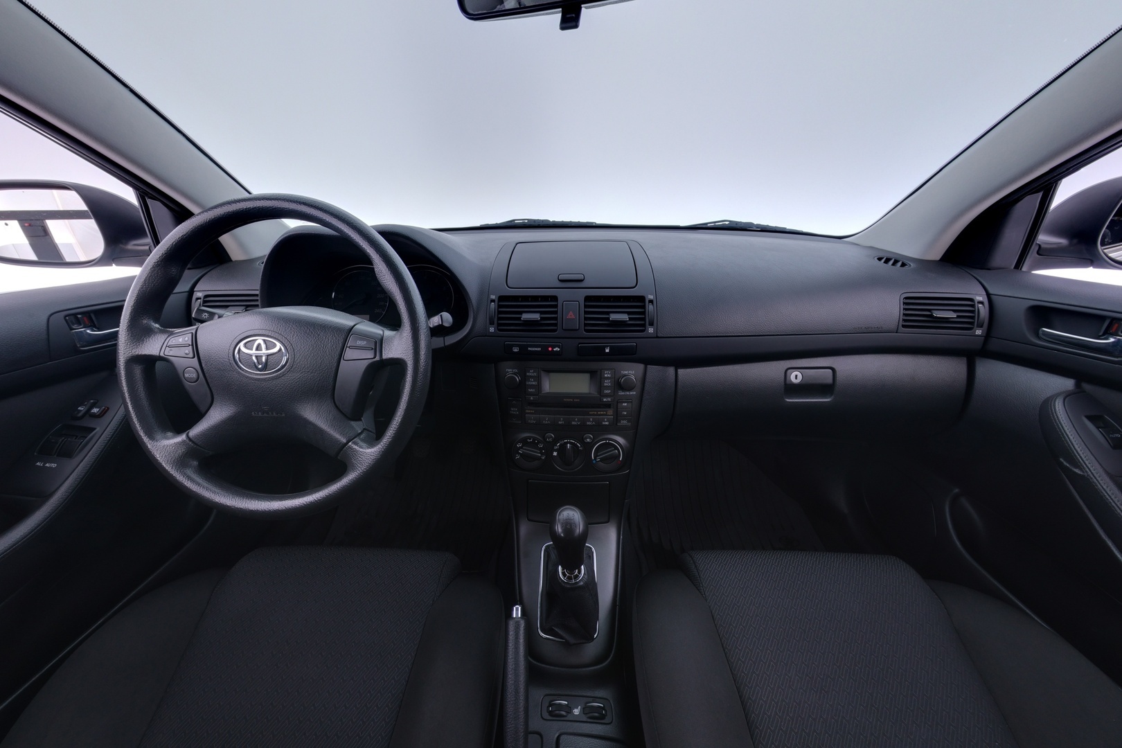 TOYOTA Avensis 2008