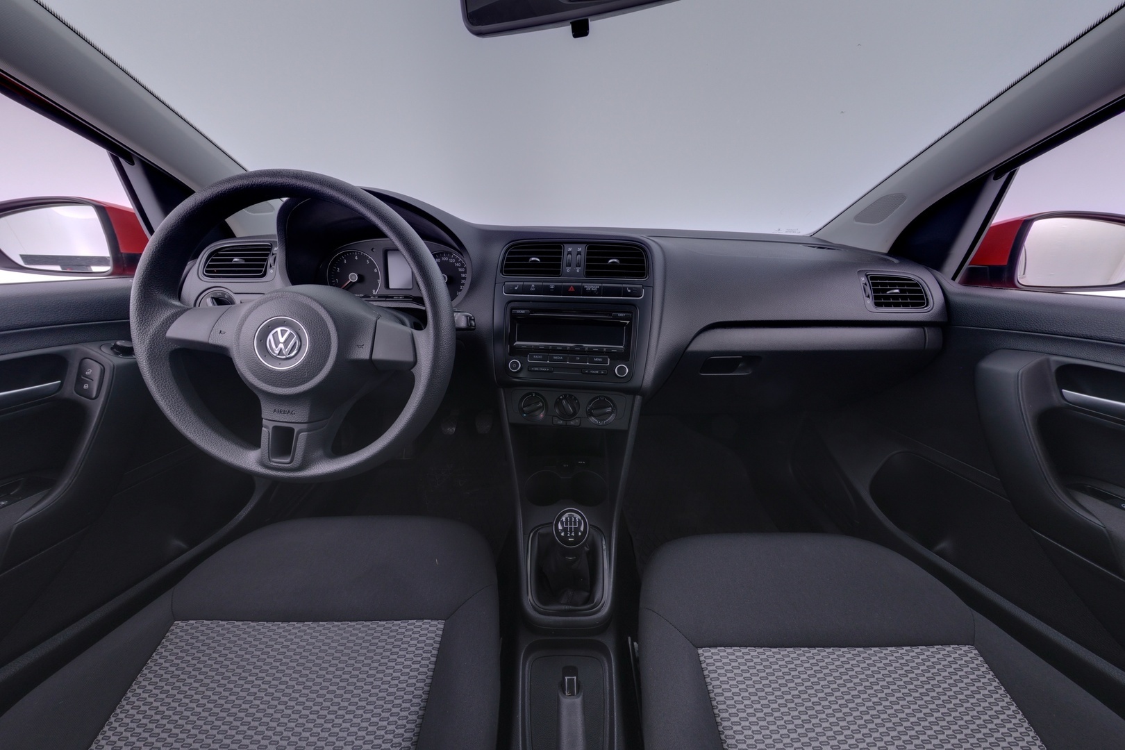 VOLKSWAGEN Polo 2014