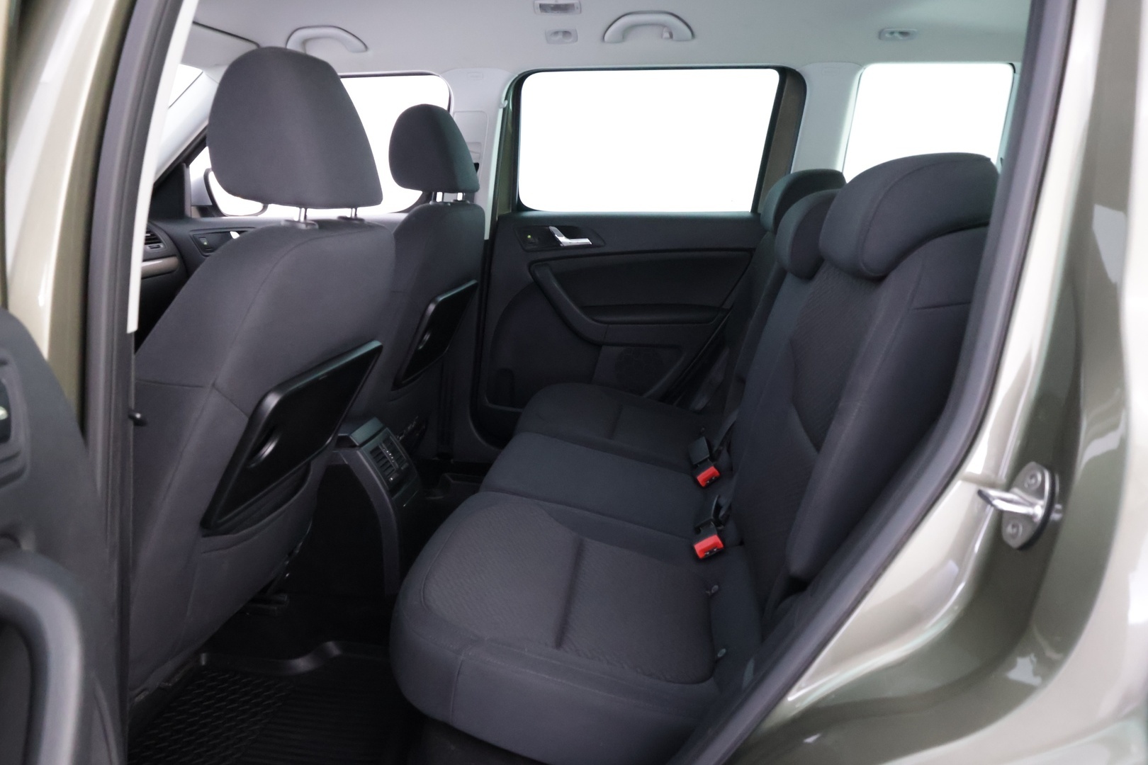 SKODA Yeti 2015