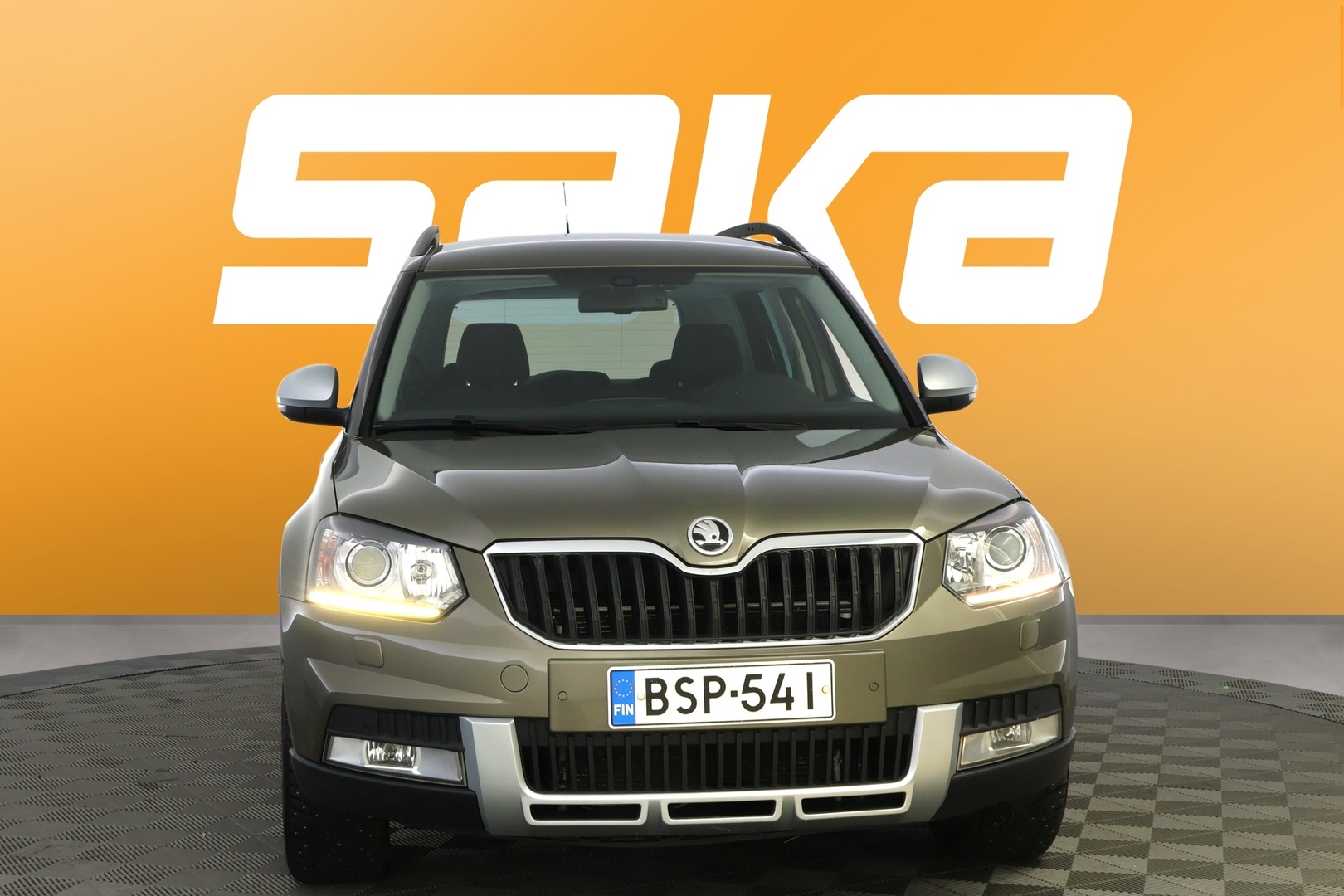SKODA Yeti 2015