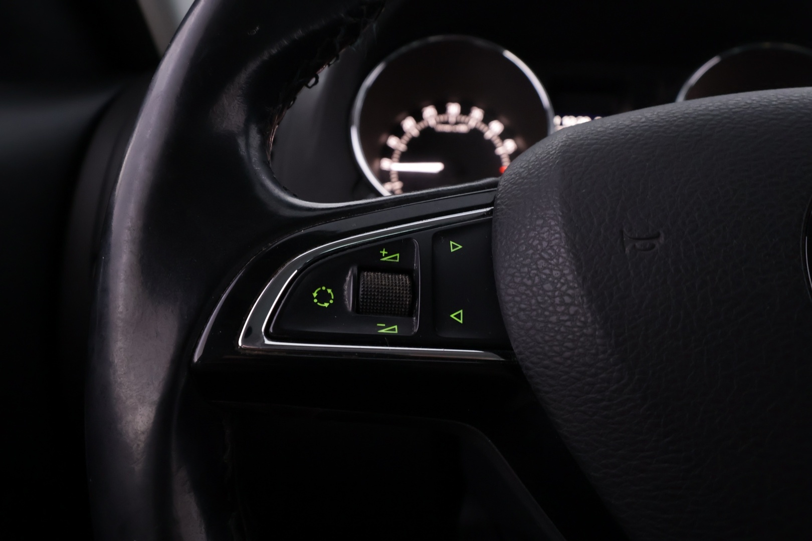 SKODA Yeti 2015