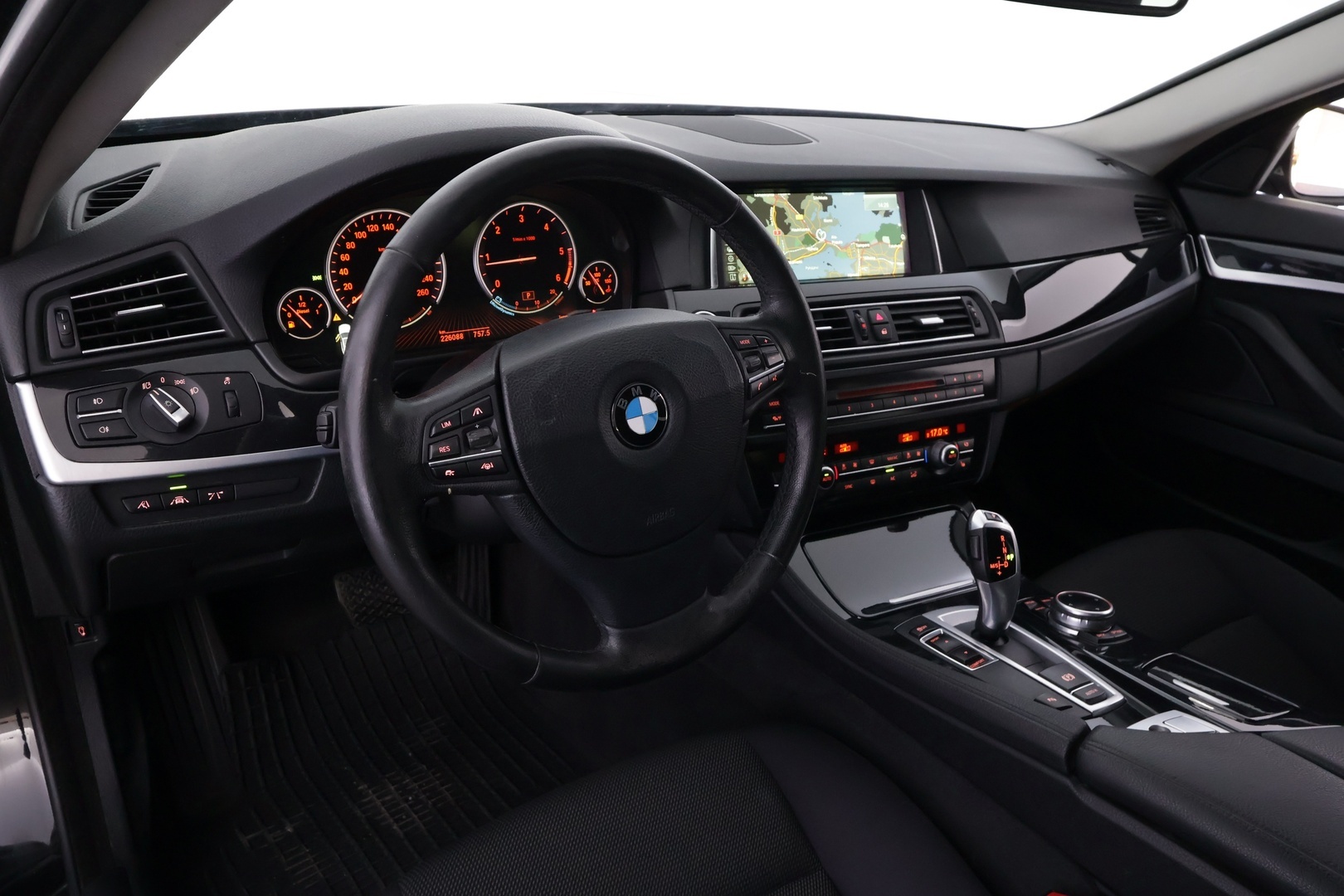 BMW 520 2014