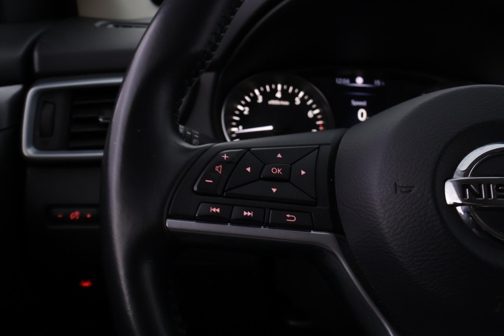 NISSAN Qashqai 2018