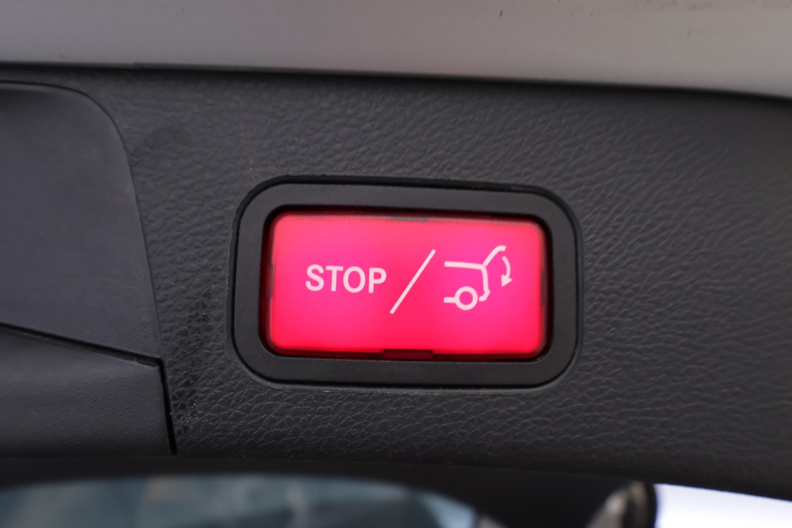 MERCEDES-BENZ C 2019