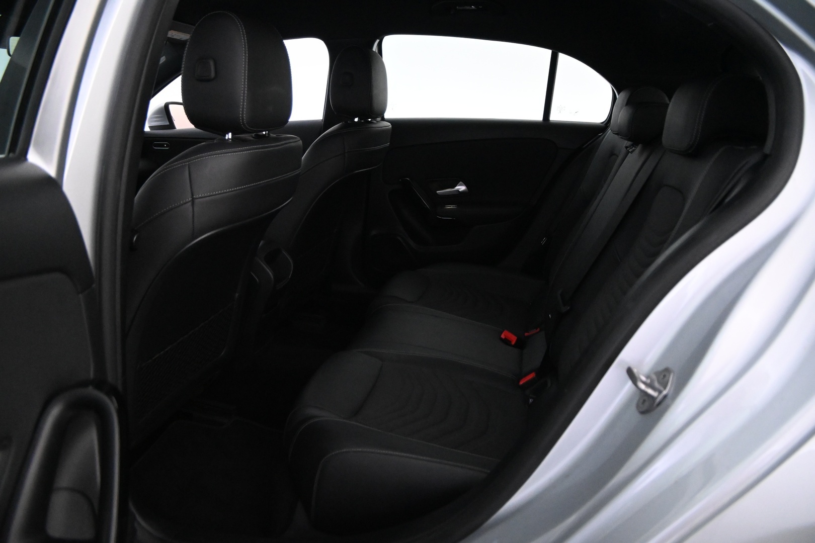 MERCEDES-BENZ A 2019