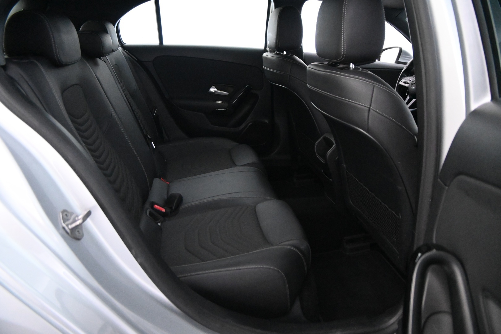 MERCEDES-BENZ A 2019