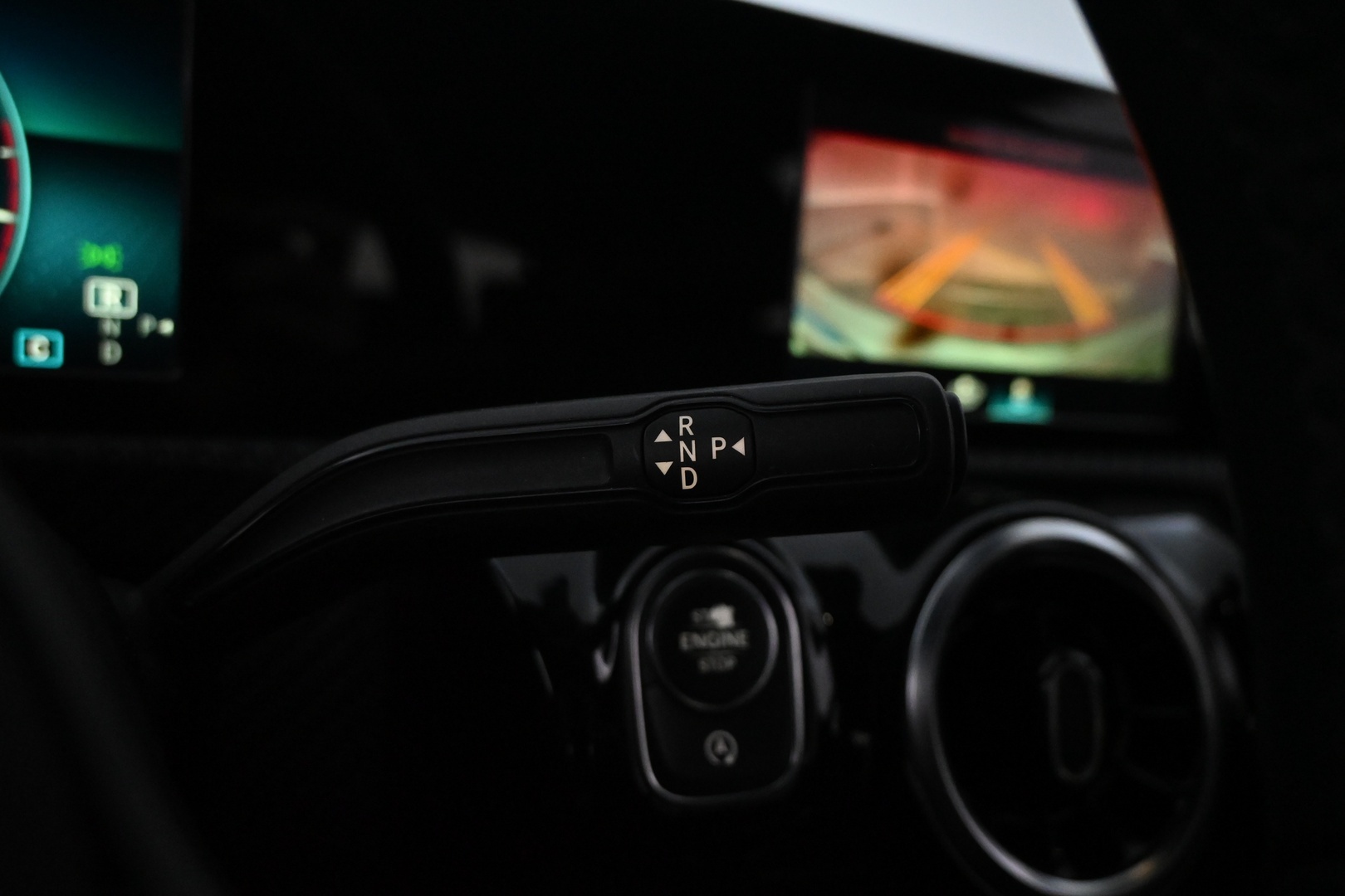 MERCEDES-BENZ A 2019