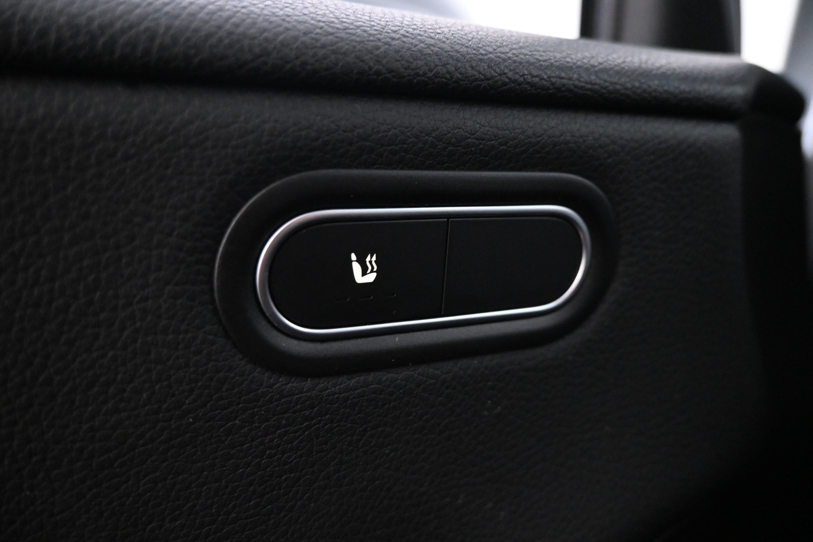 MERCEDES-BENZ A 2019