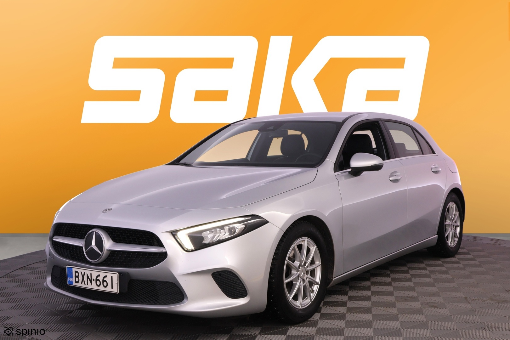 MERCEDES-BENZ A 2019