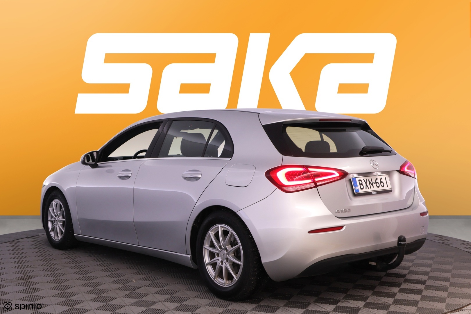 MERCEDES-BENZ A 2019