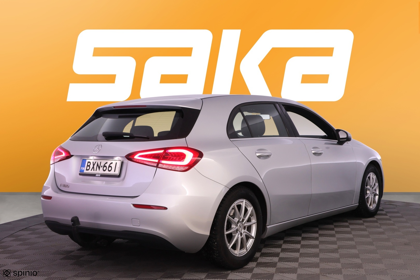 MERCEDES-BENZ A 2019