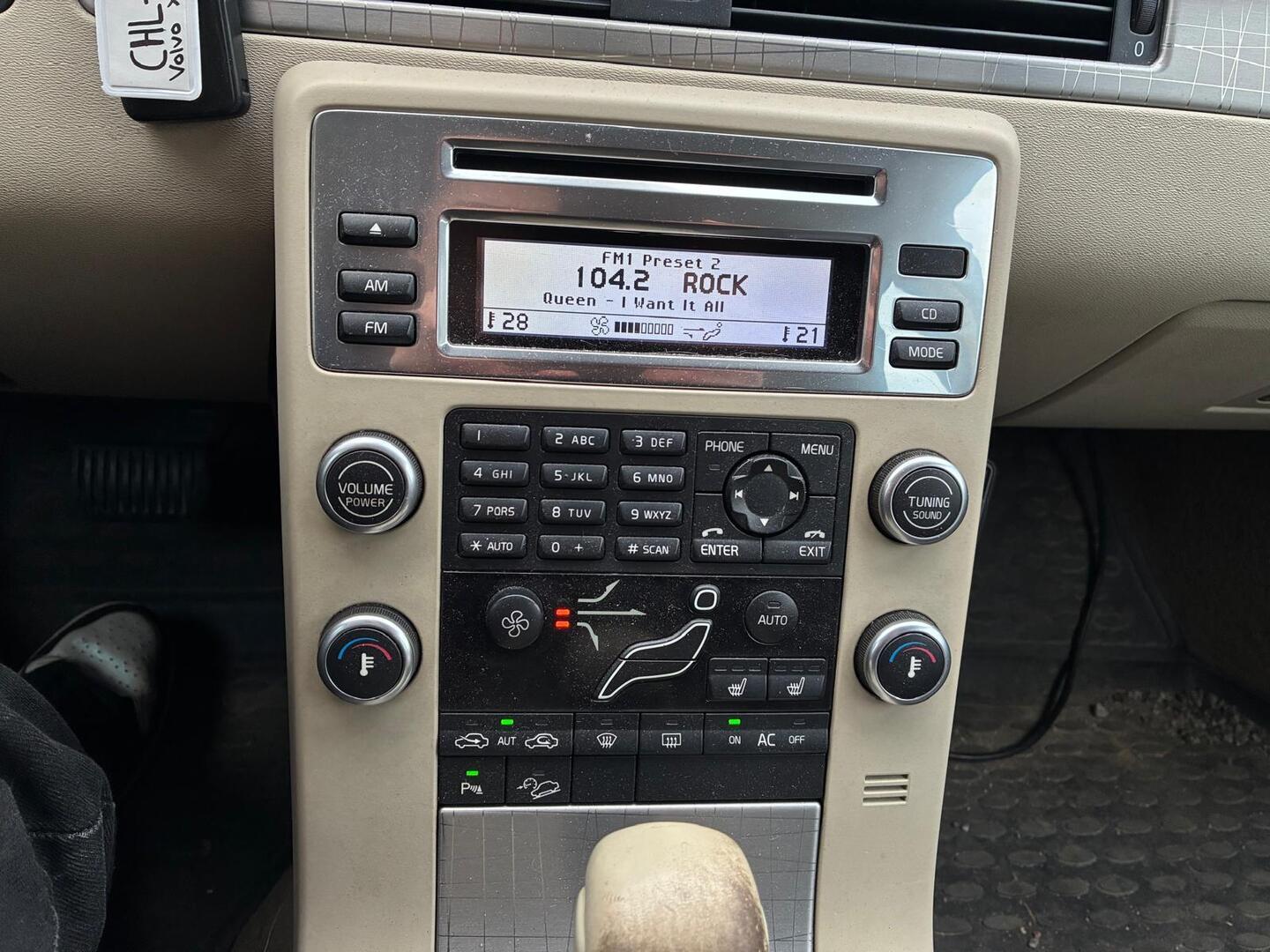 VOLVO XC70 2008