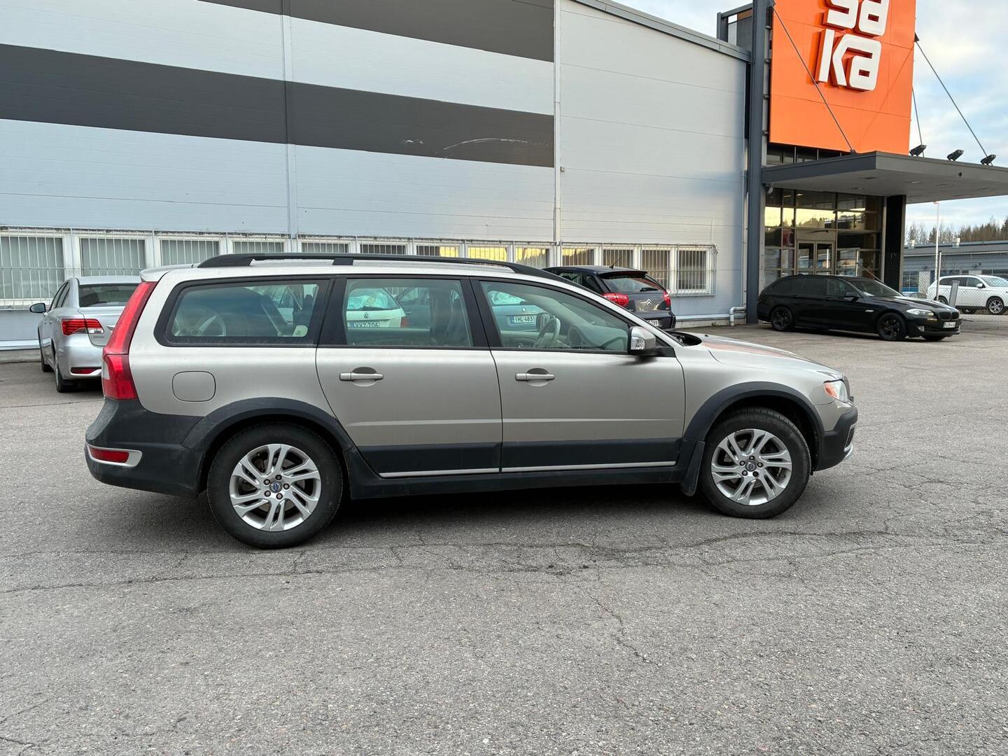 VOLVO XC70 2008